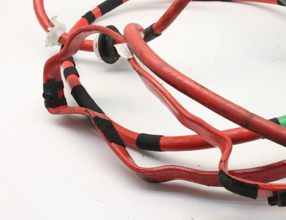 AUDI A4 B9/8W (2015-2024) Pozitívny kábel batérie 8W2971225AA 30114303