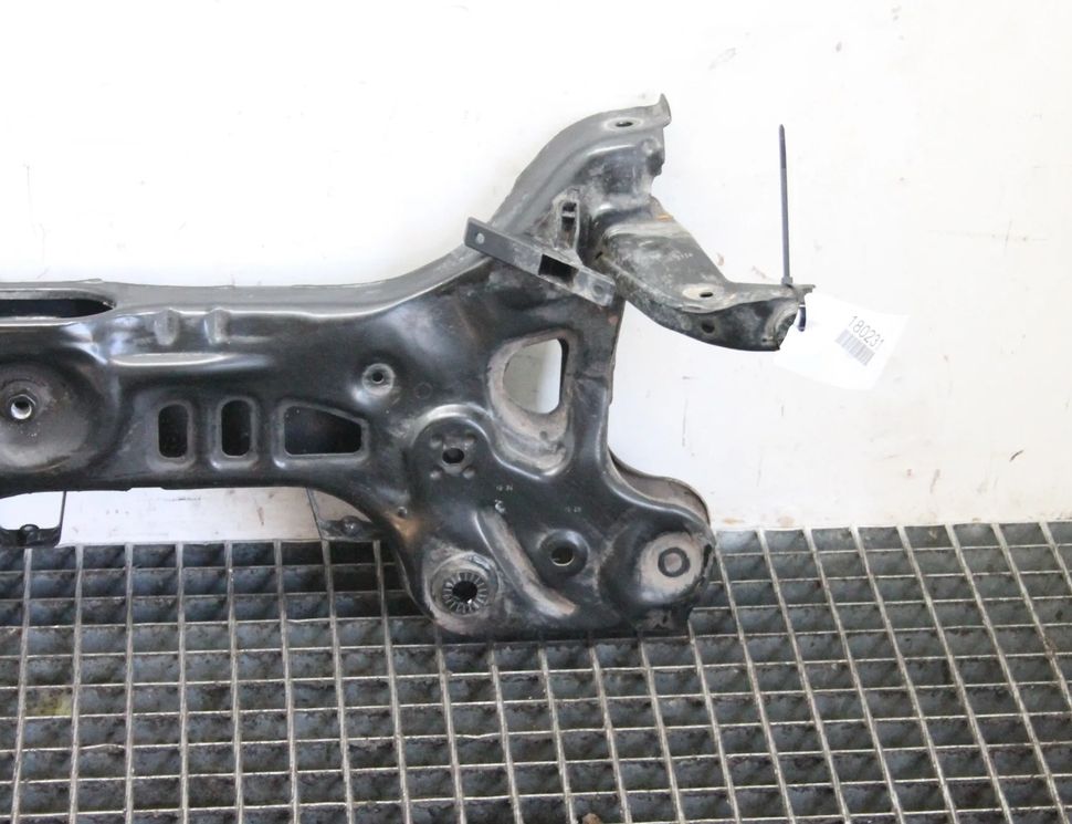 SKODA Scala 1 generation (2019-2023) Predný zavesenie podvozku 2Q0199315B 30327215