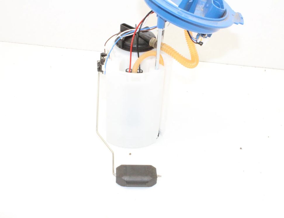 SKODA Scala 1 generation (2019-2023) In Tank Fuel Pump 2Q0919051L 30373030