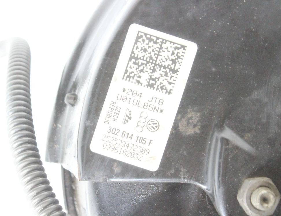 VOLKSWAGEN Passat B8 (2014-2023) Brzdový posilňovač 3Q2614105F 30795548