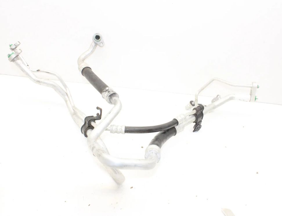 TESLA Model S 1 generation (2012-2024) Трубки кондиционера 1037962-00-F 31887506