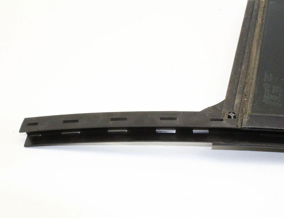 JAGUAR I-Pace 1 generation (2018-2023) Rear Right Window J9D3-25828-AB 32099141