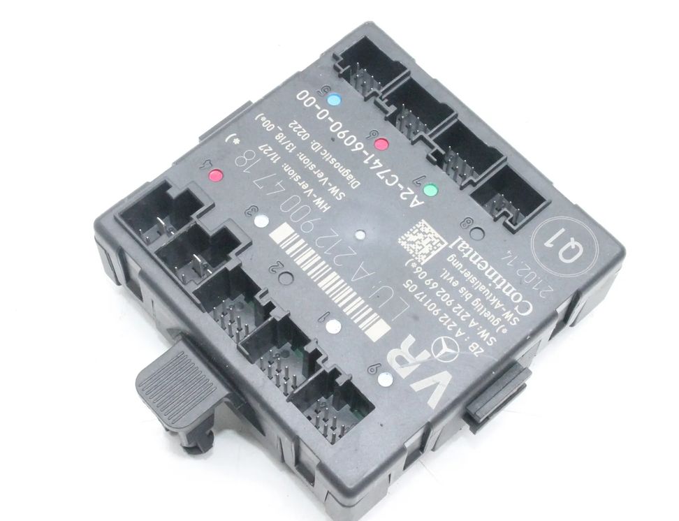 MERCEDES-BENZ C-Class W204/S204/C204 (2004-2015) Front Right Door Control Unit A2129004718 33097799