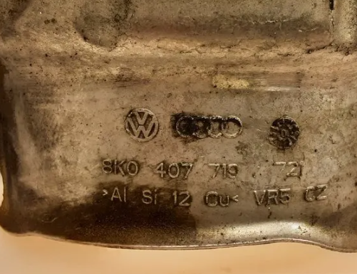 AUDI A6 C7/4G (2010-2020) Other Engine Compartment Parts 8K0407719 15041652