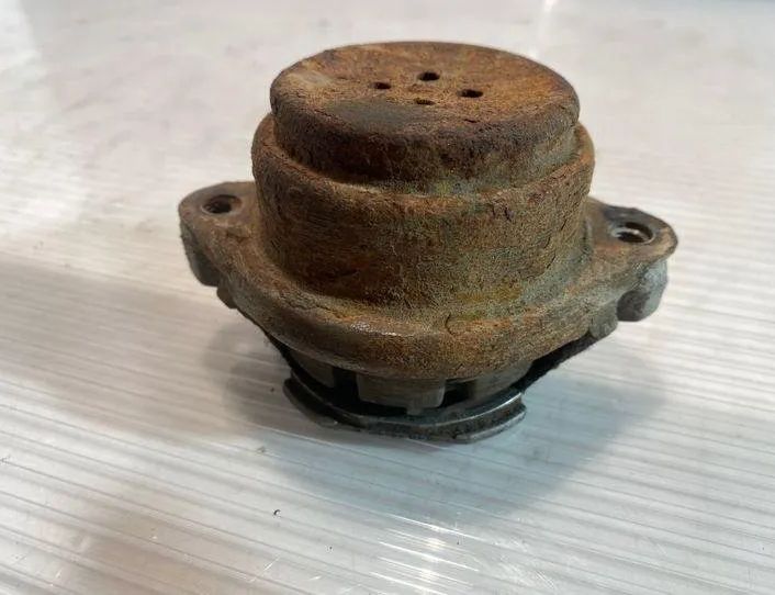 AUDI A6 C5/4B (1997-2004) Подушка коробки передач 4B0399151M,3618280 18124099