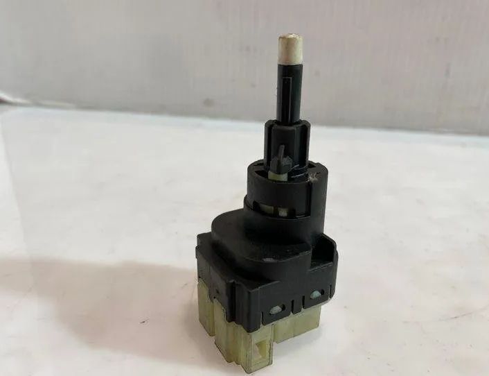 AUDI A6 C6/4F (2004-2011) Датчик тормозной педали 1K2945511 18124879