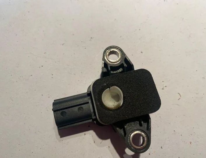 AUDI A3 8P (2003-2013) Front Left Impact Sensor 8P0955557 18124955