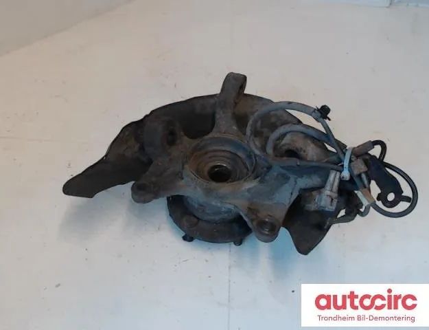 TOYOTA Previa 2 generation (2000-2006) Ступица передняя левая 4321258010,43212-58010 30828538