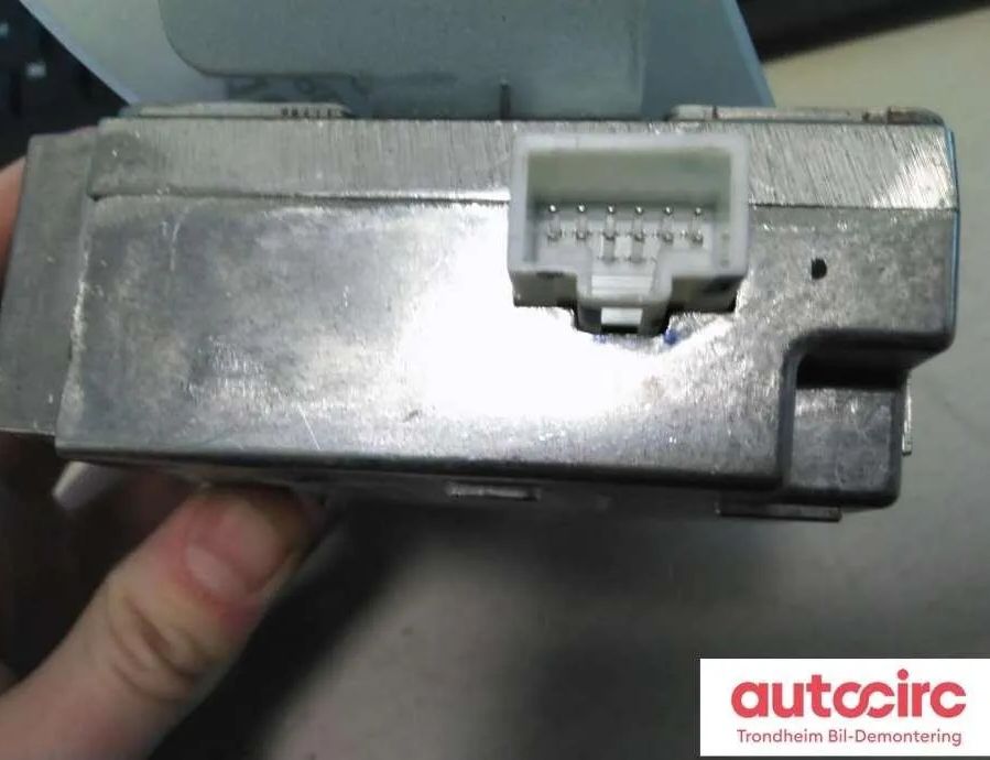 KIA Soul 2 generation (2014-2020) Sound Control Unit 96390e4200 30829063