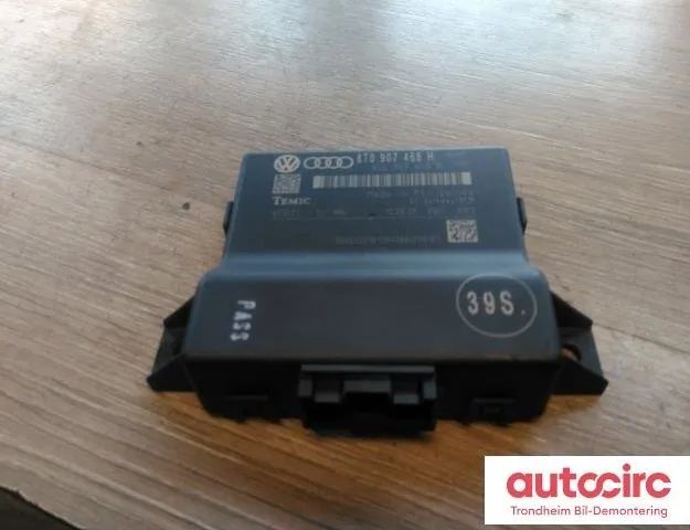 AUDI A4 B8/8K (2011-2016) Zvuková riadiaca jednotka 8t0907468h,403221,8t0907468m 30837000