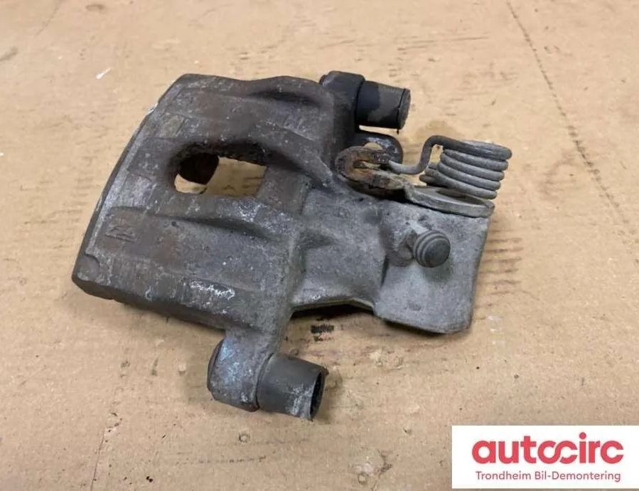 VOLVO V50 1 generation (2003-2012) Диск тормозов задний левый 36000902 30853890