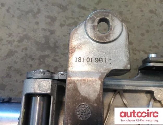 TESLA Model 3 1 generation (2017-2024) Riadiaca stĺpová hriadeľ 1044811-00-f 31694350