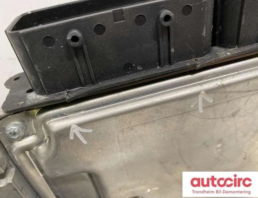 PEUGEOT Partner 2 generation (2008-2023) Держатель передний левого фонаря 9814182680,1613645180,1677613280,1613645180,1677613280,9814182680,0281032456 31705379