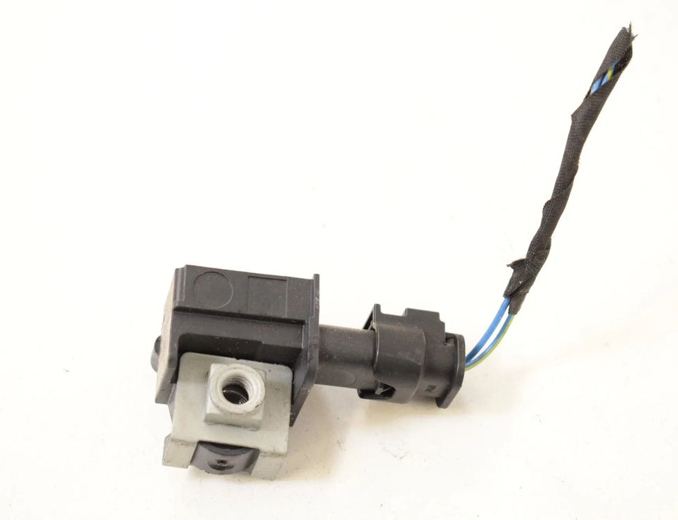BMW 5 Series F10/F11 (2009-2017) Front Left Impact Sensor 9224177 10646524