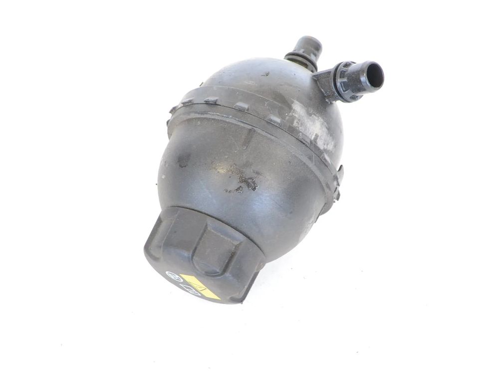 BMW 5 Series G30/G31 (2016-2023) Expansion Tank 7604431 10787734