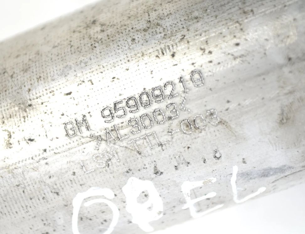 OPEL Antara 1 generation (2006-2015) Ľavá strana medzichladiča hadica 95909219 11109491