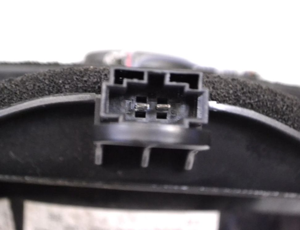 AUDI A4 B7/8E (2004-2008) Сабвуфер 8H0035412B 11789593