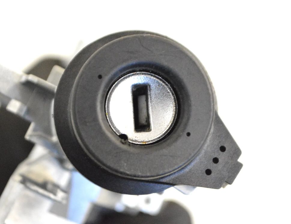 VOLKSWAGEN Golf 7 generation (2012-2024) Zámok zapalovania 5Q1905865A 13133724