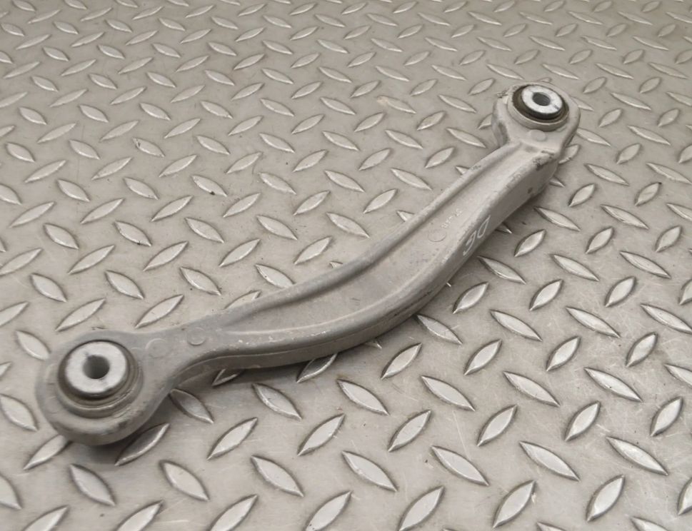 DODGE Challenger 3 generation (2008-2024) Рычаг задний правый 68210524AA 15242432