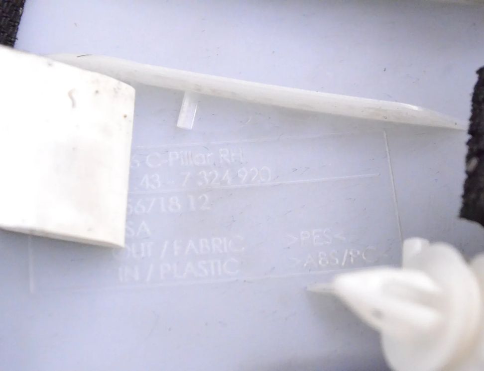 BMW X6 F16 (2014-2020) Pravý B stĺpikový obklad 7324920 17178720