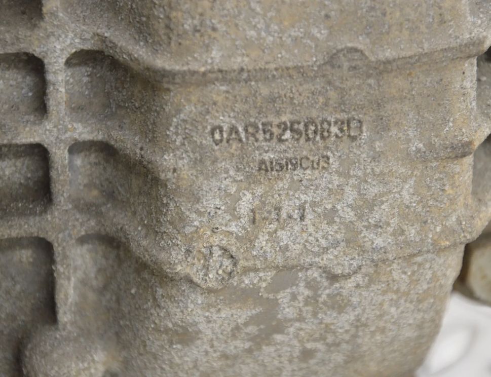 AUDI Q5 8R (2008-2017) Редуктор задний 0AR525083D,3R15 17563154