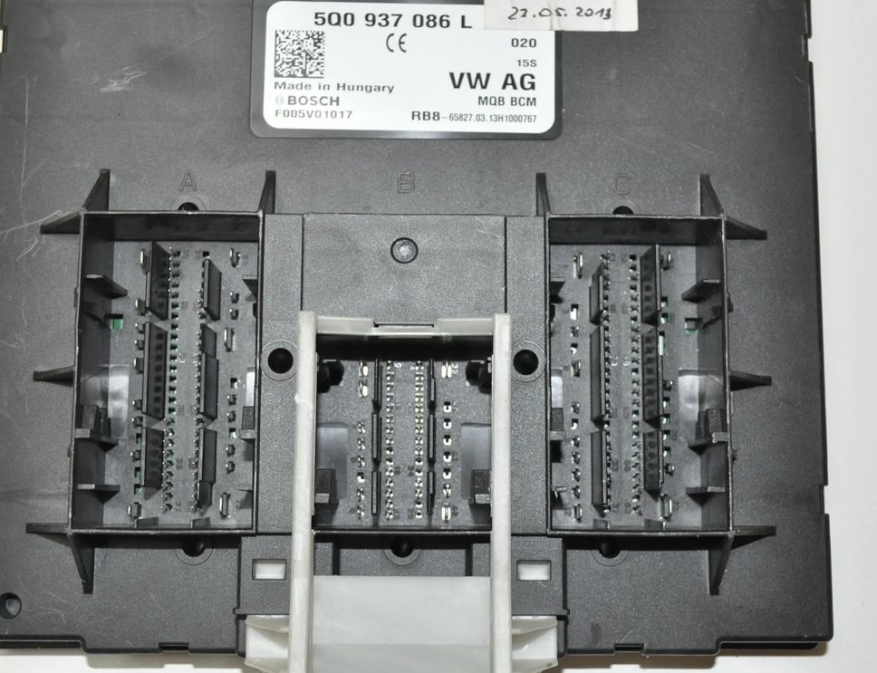VOLKSWAGEN Golf 7 generation (2012-2024) Блок управления Комфорт 5Q0937086L 2394662