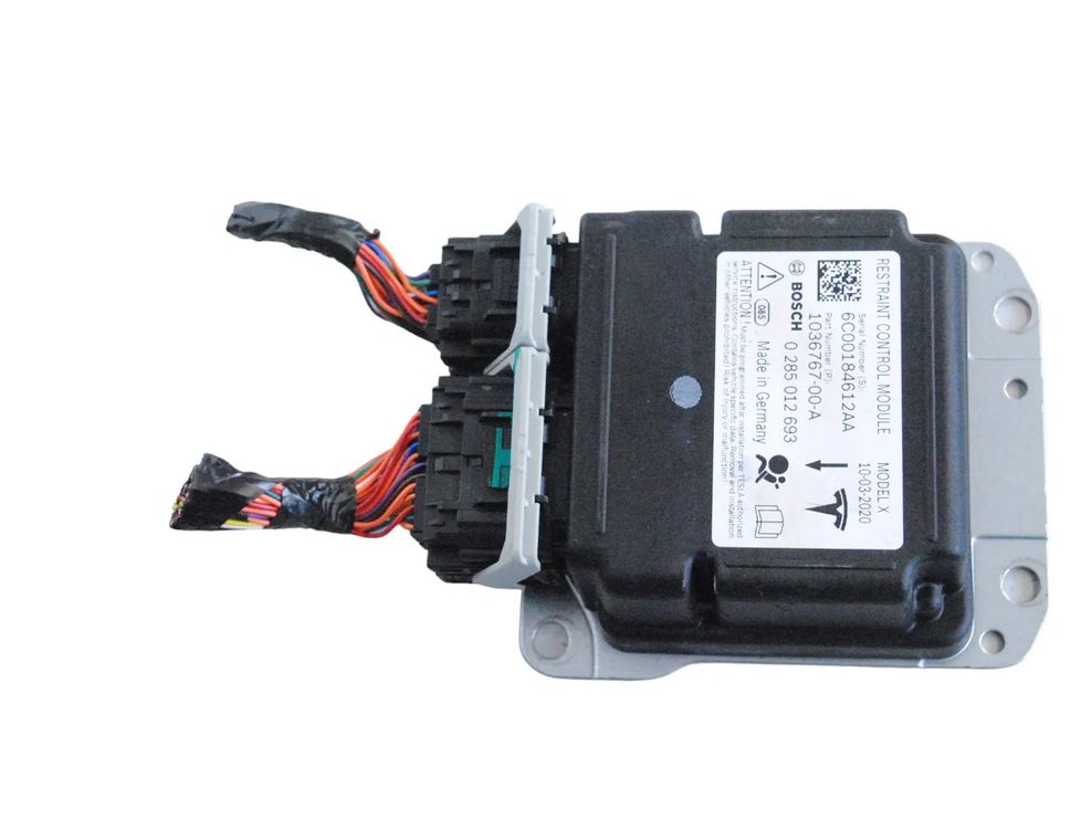 TESLA Model X 1 generation (2015-2024) SRS riadiaca jednotka 1036767-00-A 24868133