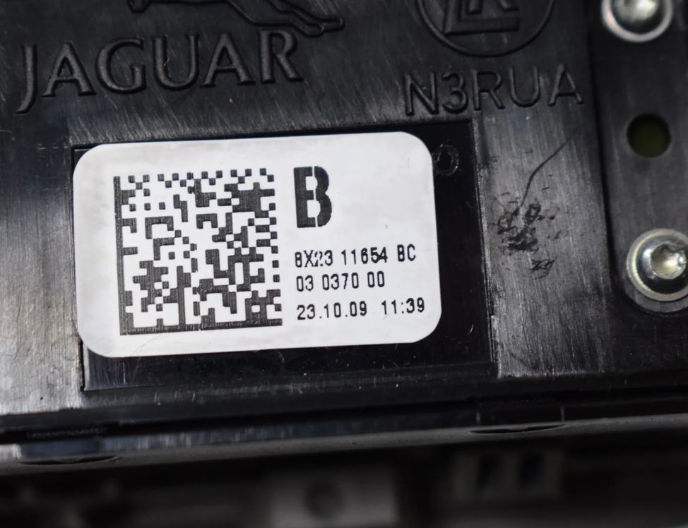 JAGUAR XF 1 generation  (2011-2016) Vypínače 8X23-11654-BC 2997883