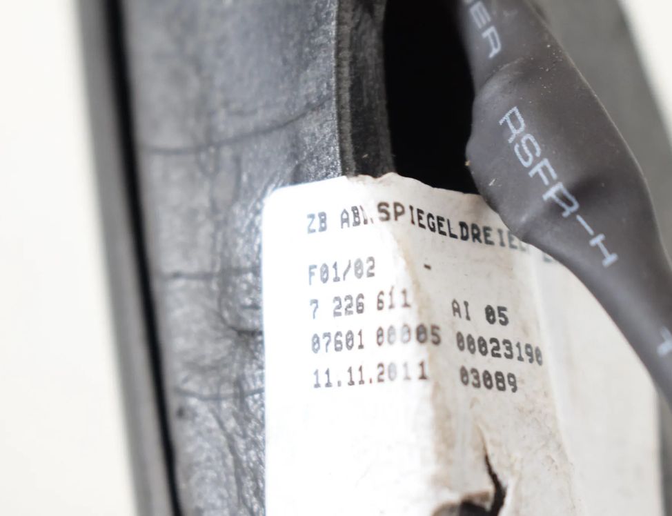 BMW 7 Series F01/F02 (2008-2015) Колонка  дверей передняя правая 7226611 4001257