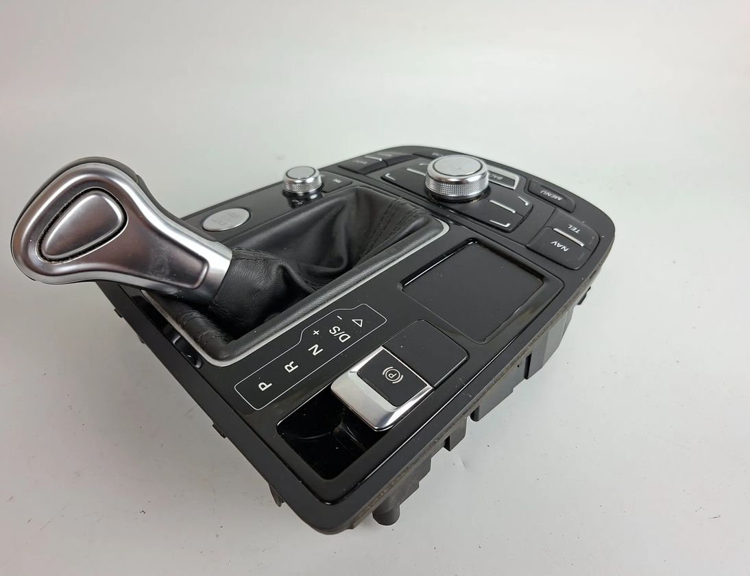 AUDI A7 C7/4G (2010-2020) Navigačná ovládacia jednotka 4G1919610C,4G1713139N 31267282