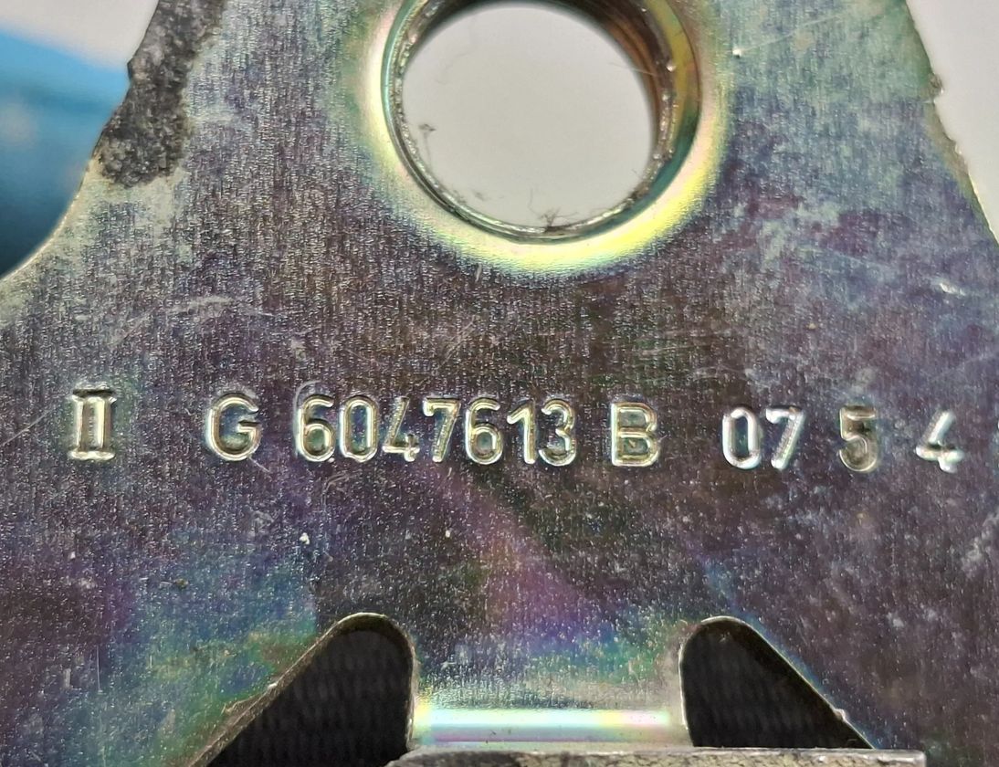 VOLKSWAGEN Golf 6 generation (2008-2015) Rear Right Seatbelt 193857737A,609629100 33042350