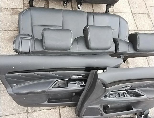 MITSUBISHI Outlander 3 generation (2012-2023) Interior Seats W/ Door Cards Kit 6911D527XA 30413405
