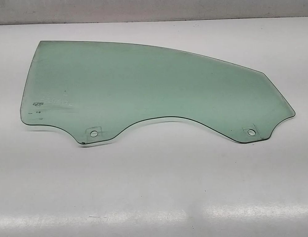 VOLKSWAGEN Touareg 1 generation (2002-2010) Pravé predné dvere sklo 7L0845202F 31621271