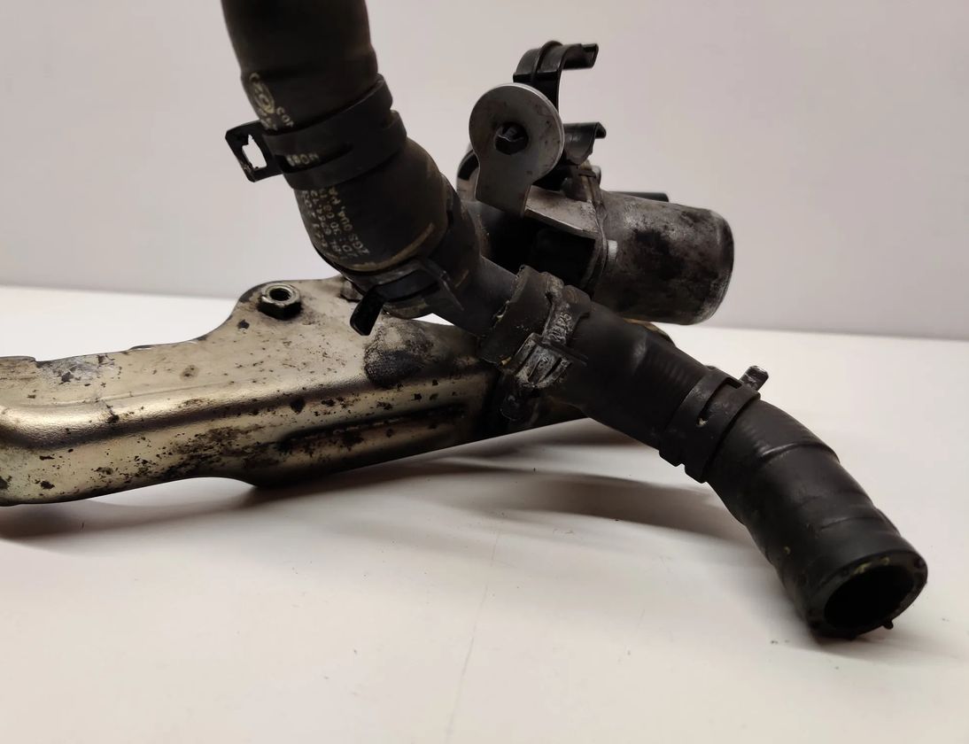 MERCEDES-BENZ E-Class W212/S212/C207/A207 (2009-2016) Iné diely motorového priestoru A6510901027 10628000