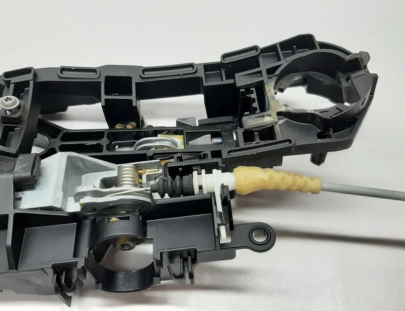 BMW 7 Series F01/F02 (2008-2015) Кронштейн ручки задней левой двери X3718722712,15784700,15784300,7175731,7187227 13345358