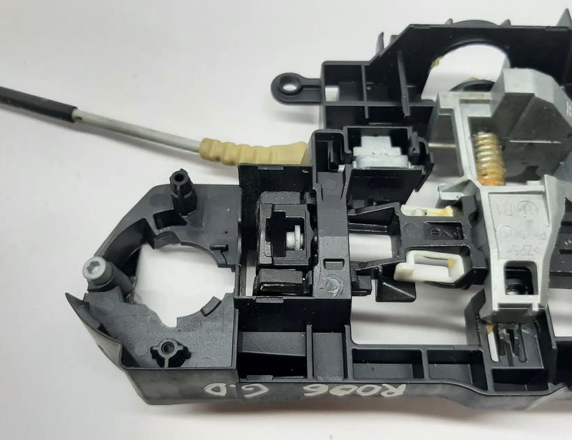 BMW 5 Series F10/F11 (2009-2017) Rám vnútorného kľučky pravých zadných dverí X4717565009 13345959