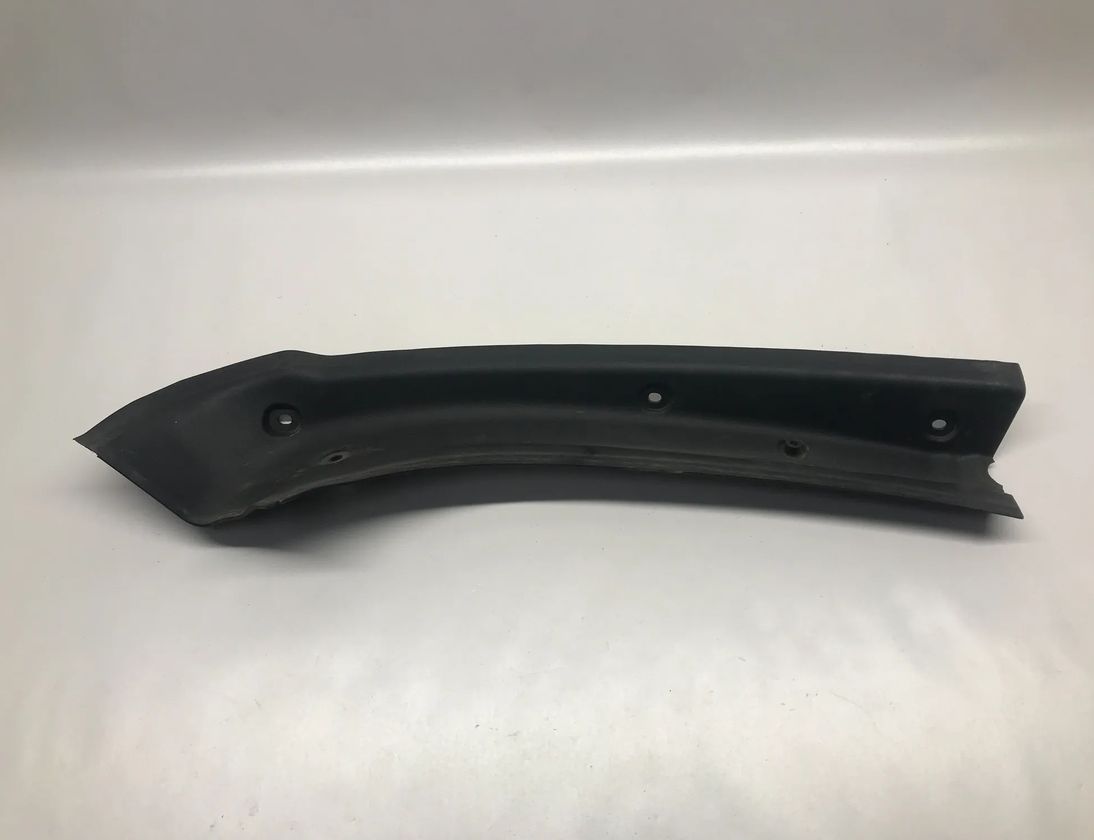 MERCEDES-BENZ M-Class W166 (2011-2015)  Облицовка правой боковой двери задней двери a1666930300 14315106