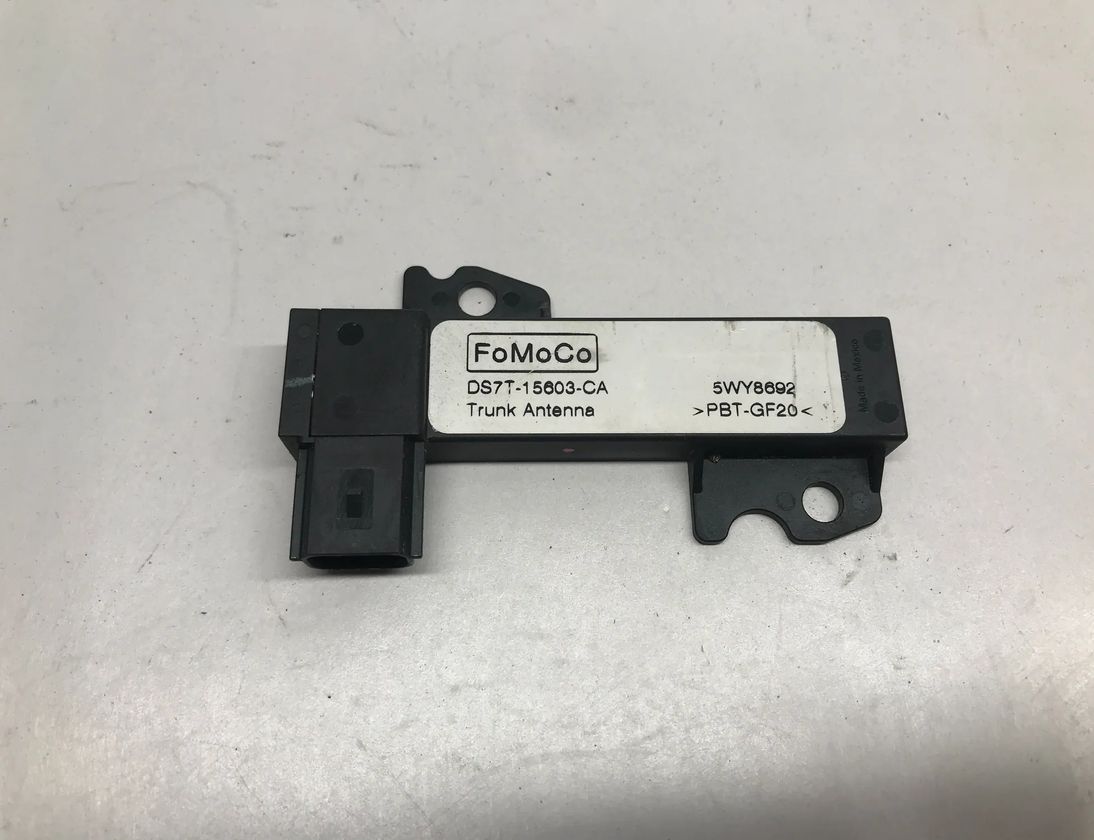 FORD USA Mustang 6 generation (2014-2024) Keyless Entry Antenna ds7t-15603-ca 14874894