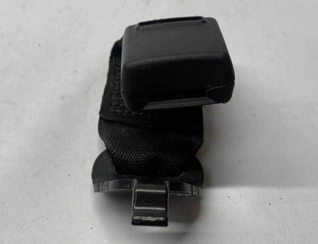 BMW 3 Series F30/F31 (2011-2020) Средняя пряжка сиденья задняя 7259397 14987882