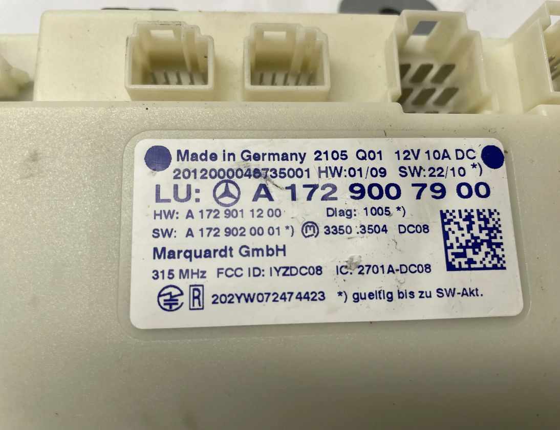 MERCEDES-BENZ C-Class W204/S204/C204 (2004-2015) Bezklúčová ovládacia jednotka A1729007900 17418760