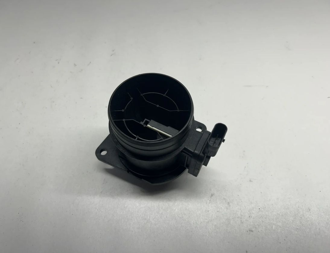 AUDI A3 8V (2012-2020) Senzor hmotnostného prietoku vzduchu MAF 04L906461B,A2C53428538 25253836