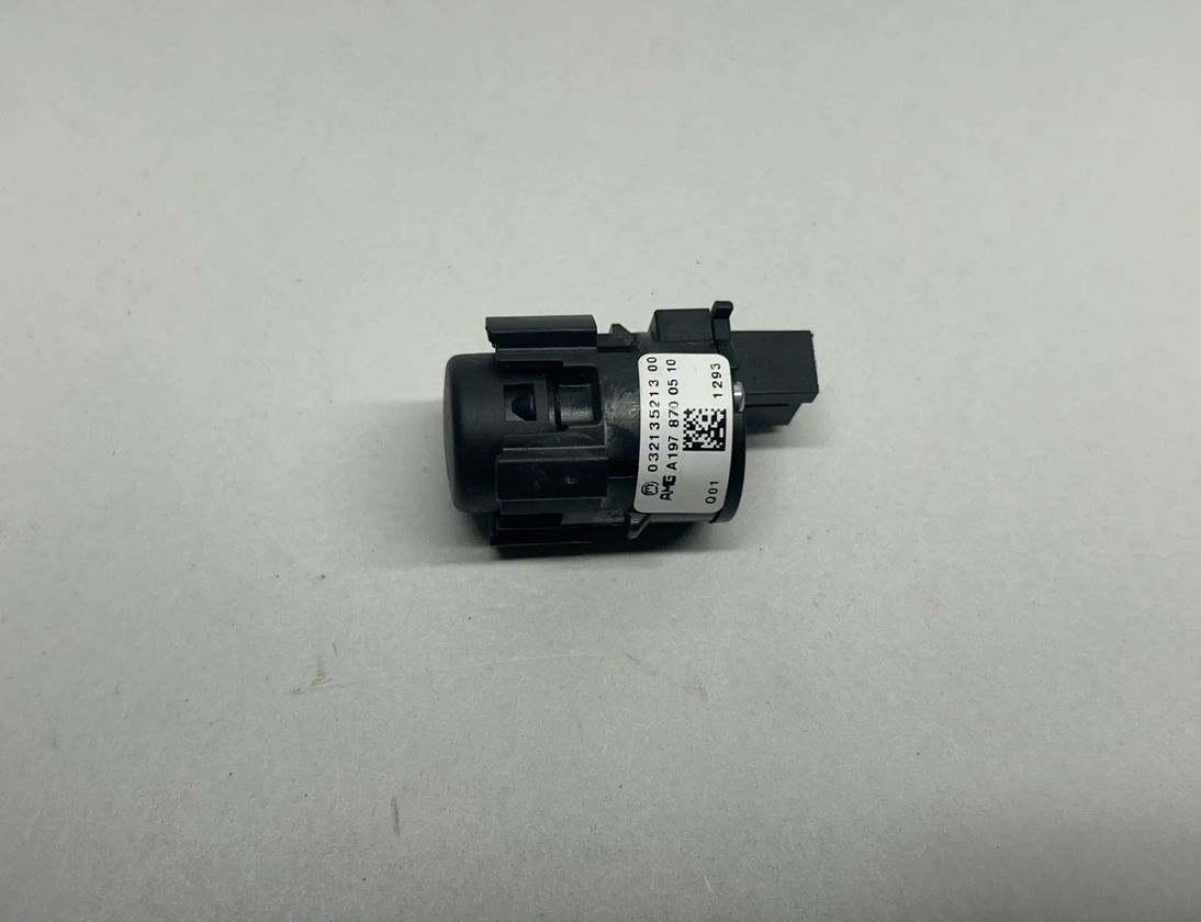 MERCEDES-BENZ CLS-Class C218/X218 (2011-2017) Vypínače A1978700510 25292926