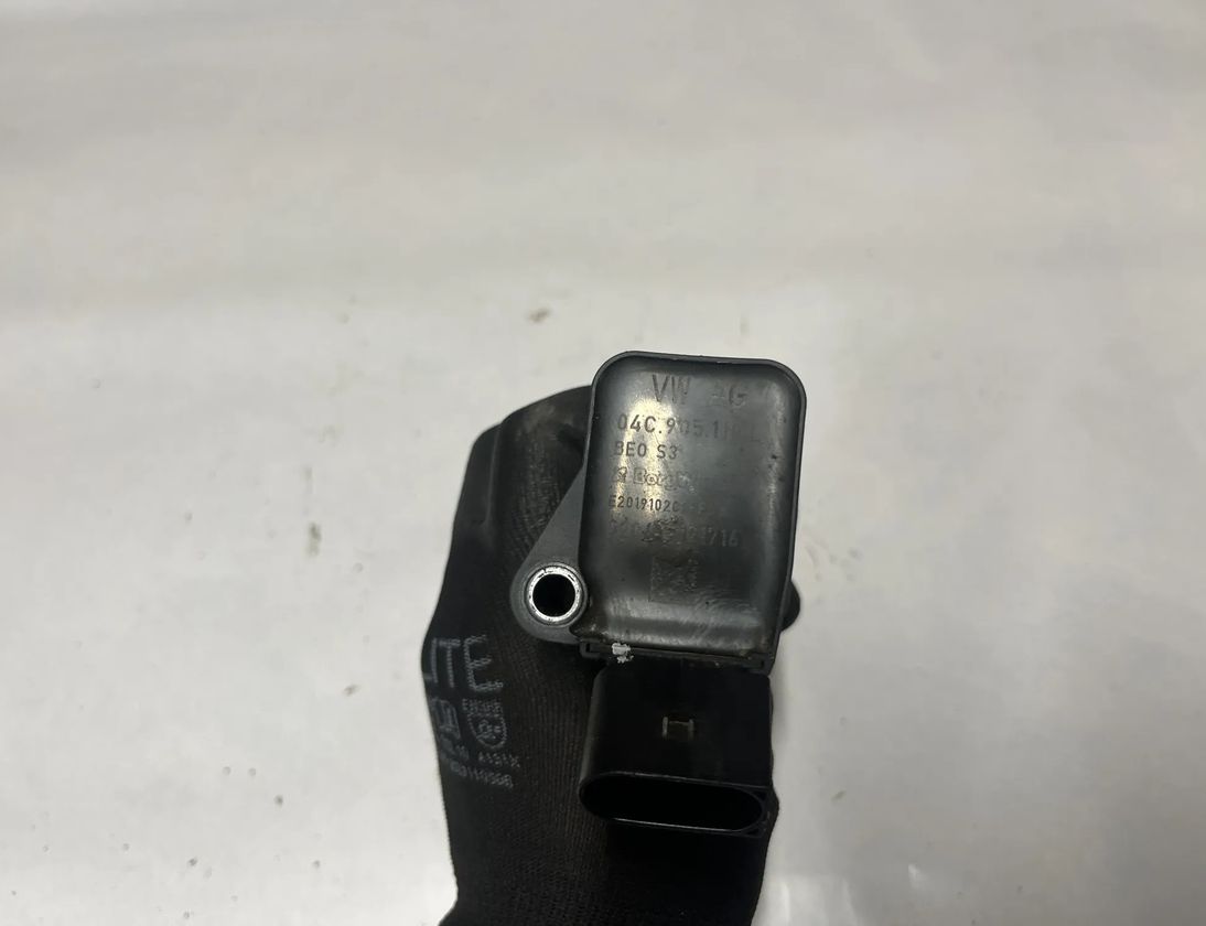 AUDI A3 8V (2012-2020) Бабина 04C905110L 25311677