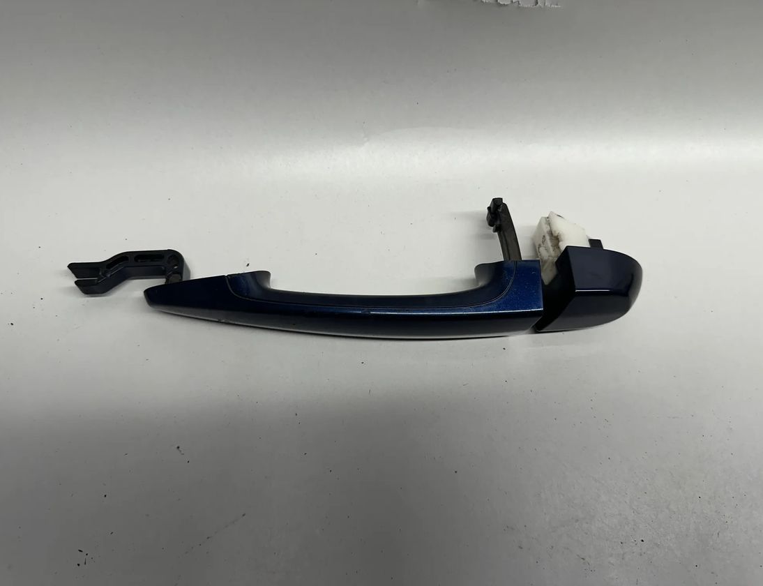 BMW X5 E70 (2006-2013) Наружная ручка задней левой двери 123 27185073