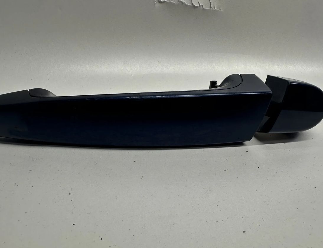 BMW X5 E70 (2006-2013) Наружная ручка задней левой двери 123 27185073