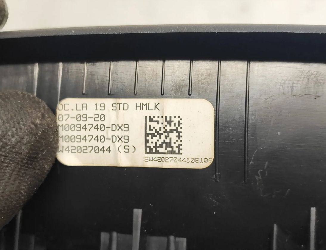 DODGE Challenger 3 generation (2008-2024) Interiérové osvetlenie 5QT76TRMAB 27969346