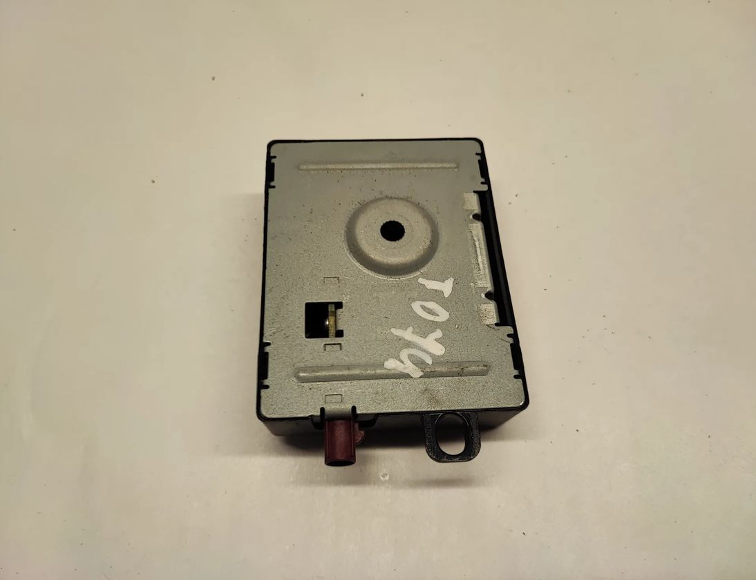 BMW 1 Series F20/F21 (2011-2020) Антенный модуль BU9230911,BU9230911-03 29066914