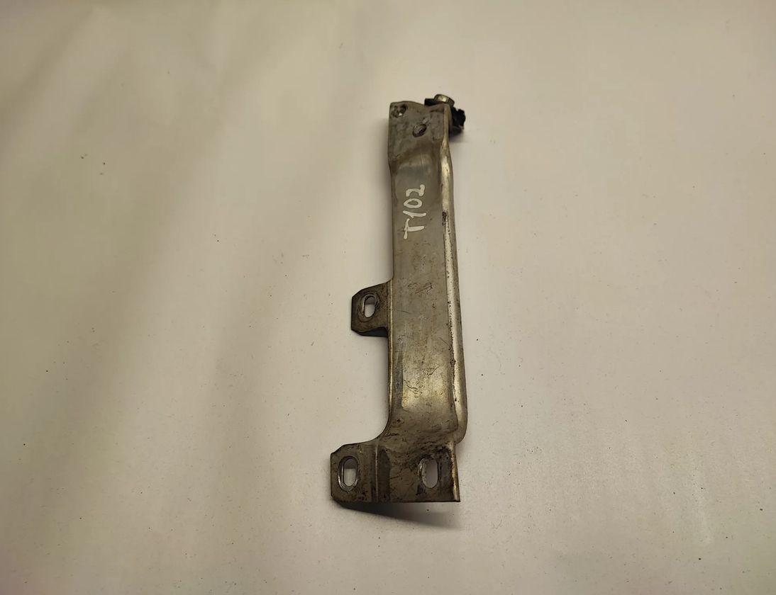 BMW 7 Series F01/F02 (2008-2015) Pravý predný držiak nárazníka 7158894,7158894-07 29439792