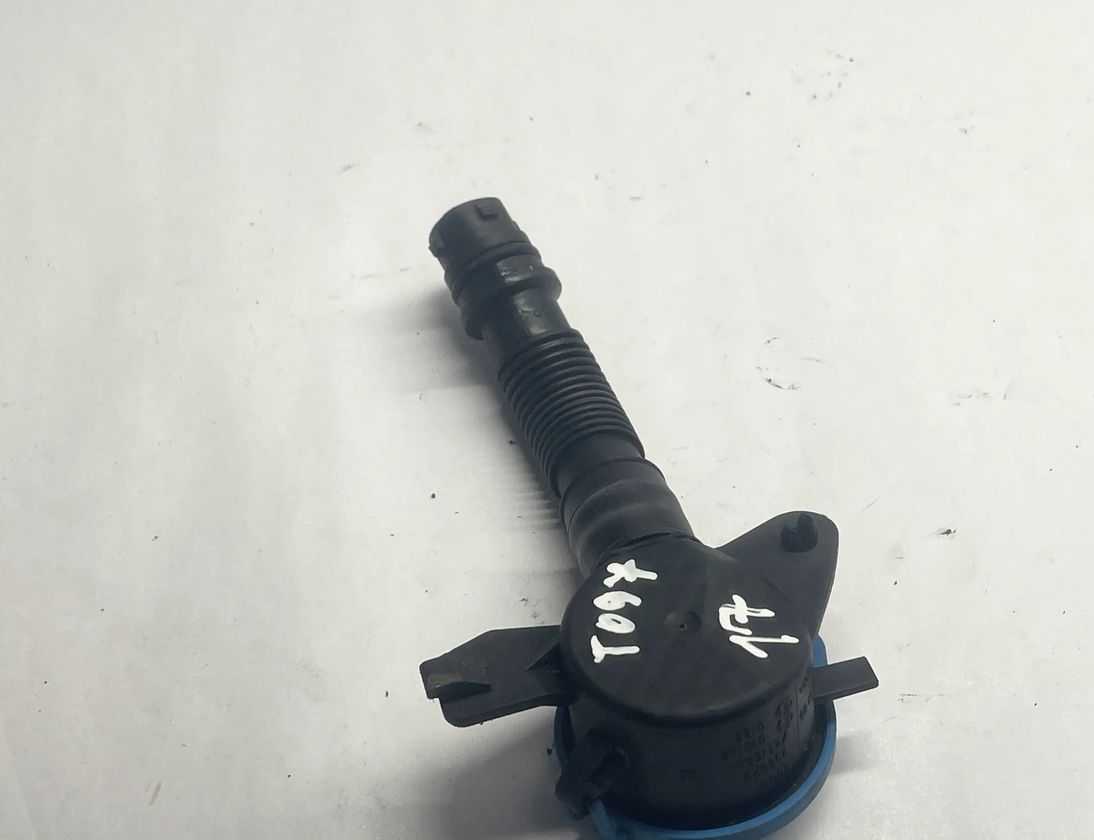 BMW 4 Series F32/F33/F36 (2013-2020) Washer Reservoir Tank 7241664 29759646