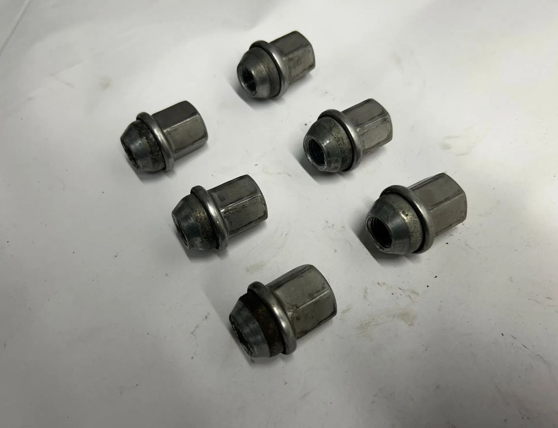 RAM Ram 4 generation (2008-2023) Комплект колесных болтов 30480467